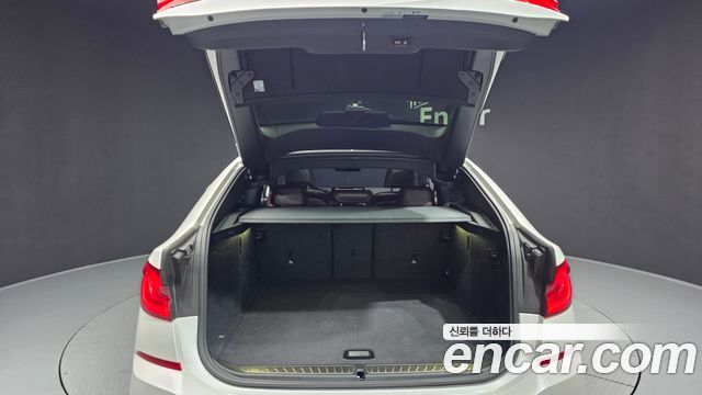 BMW 3 серии GT 2022 thumb 12