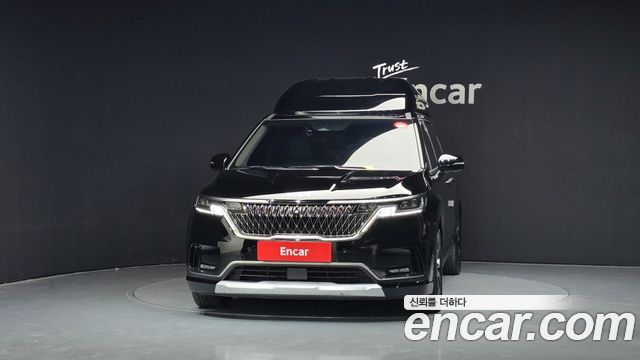Kia Carnival 2021 thumb 4