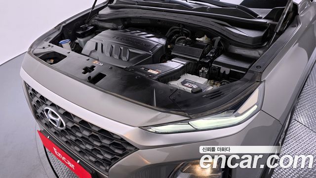 Hyundai Santa Fe 2018 thumb 7