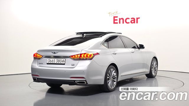Hyundai Genesis 2015 thumb 3