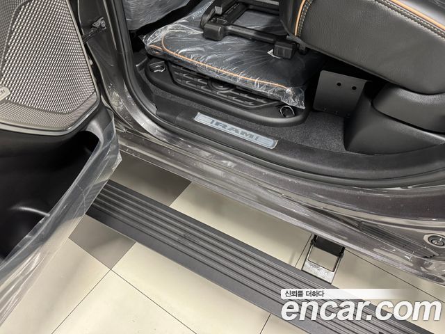Dodge Ram Pick Up 2026 thumb 7