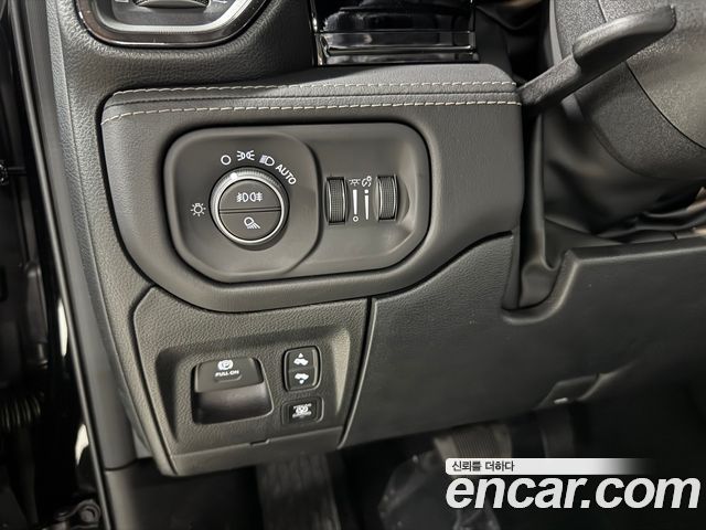Dodge Ram Pick Up 2026 thumb 7