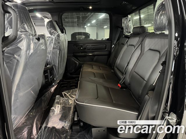 Dodge Ram Pick Up 2026 thumb 5