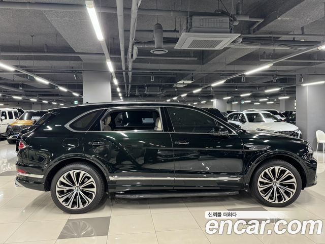 Bentley Bentayga 2024 thumb 6