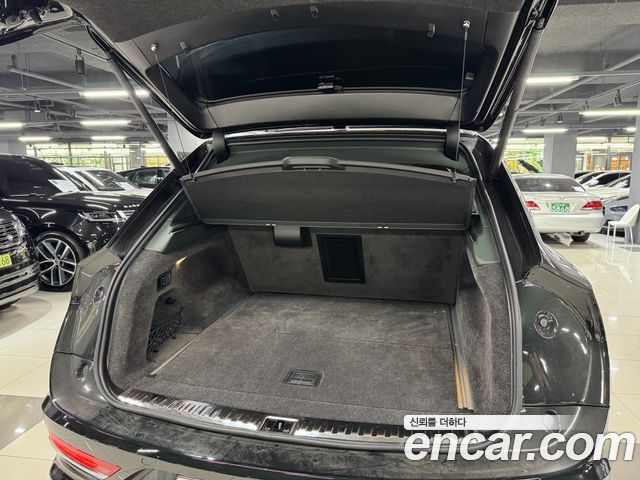 Bentley Bentayga 2024 thumb 7