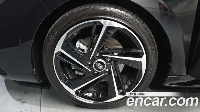 Hyundai Avante 2021 thumb 6