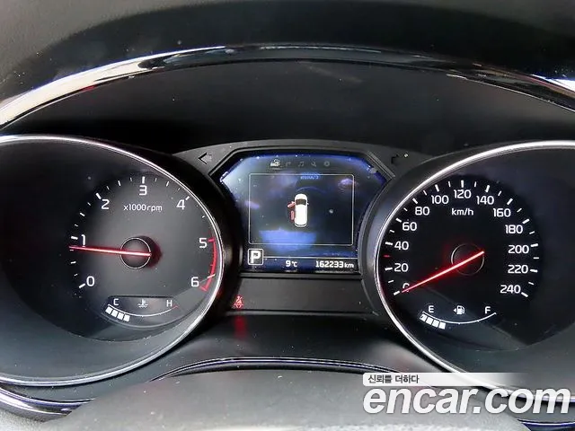 Kia Carnival 2017 thumb 3