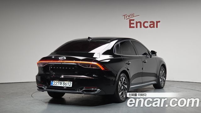 Hyundai Grandeur 2021 thumb 3