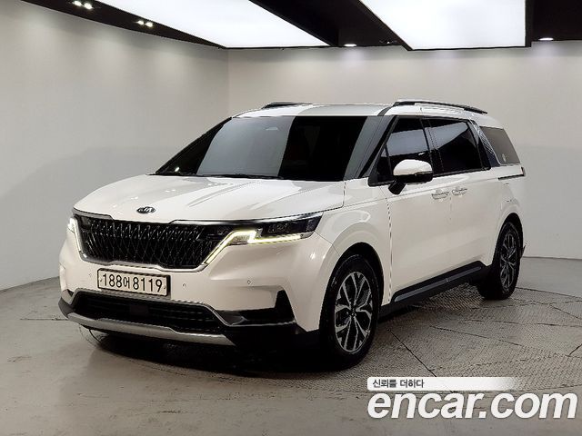 Kia Carnival 2021 thumb 2