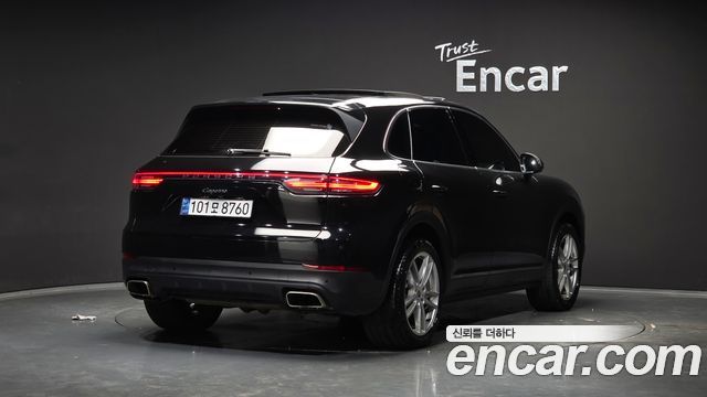 Porsche Cayenne 2019 thumb 6
