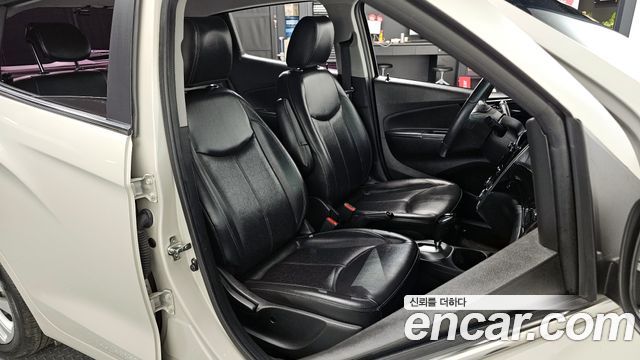 Chevrolet Spark 2016 thumb 10