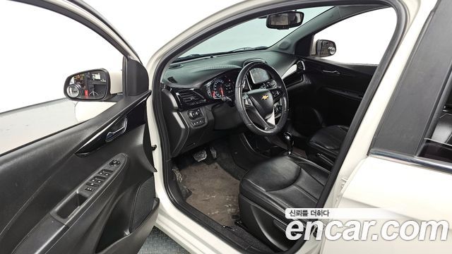 Chevrolet Spark 2016 thumb 12