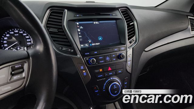 Hyundai Santa Fe 2015 thumb 12