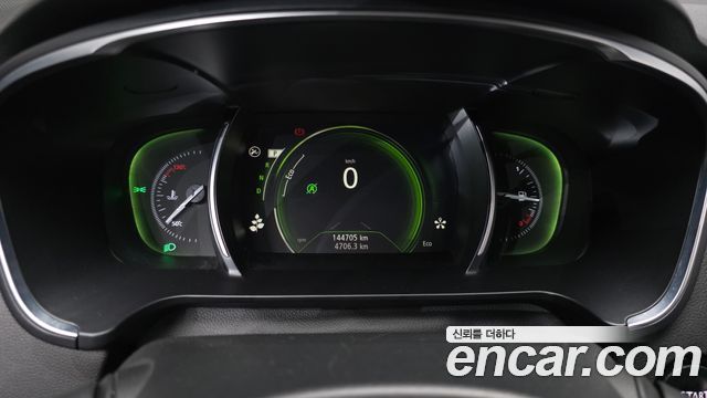 Renault Korea SM6 2016 thumb 9