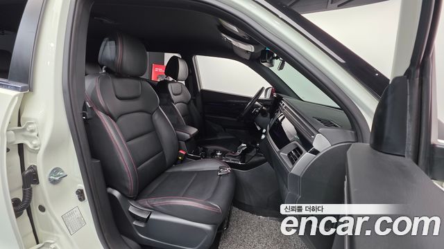 SsangYong Korando 2021 thumb 9