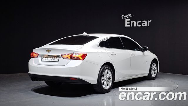 Chevrolet Malibu 2018 thumb 3