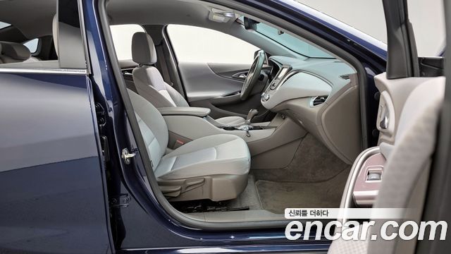 Chevrolet Malibu 2018 thumb 10