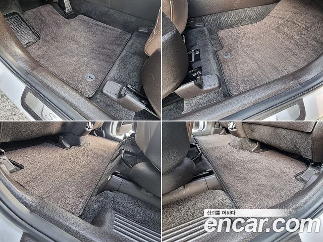 Hyundai Santa Fe 2018 thumb 12