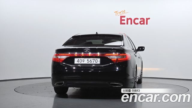 Hyundai Grandeur 2011 thumb 5