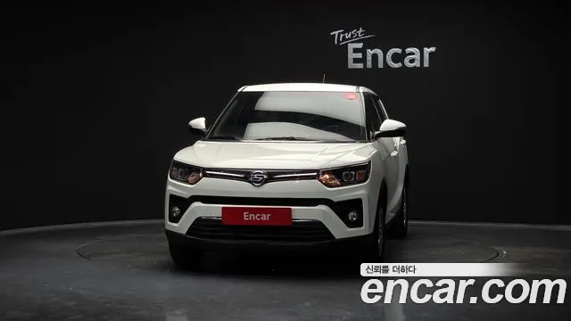 SsangYong Tivoli 2022 thumb 4