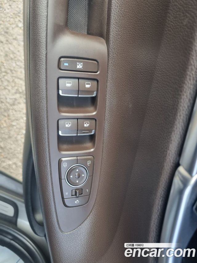 Hyundai Grandeur 2018 thumb 12