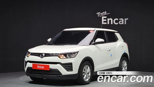 SsangYong Tivoli 2019 thumb 2