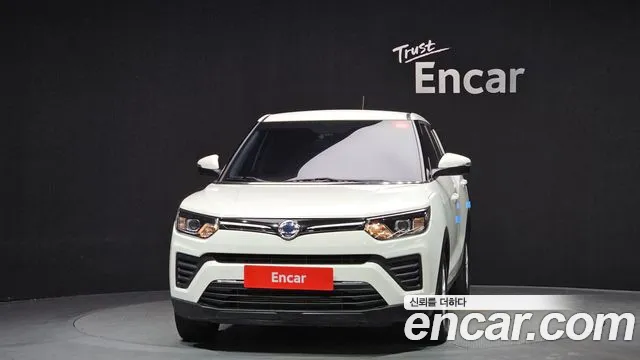 SsangYong Tivoli 2019 thumb 4