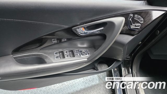 Hyundai Grandeur 2015 thumb 12