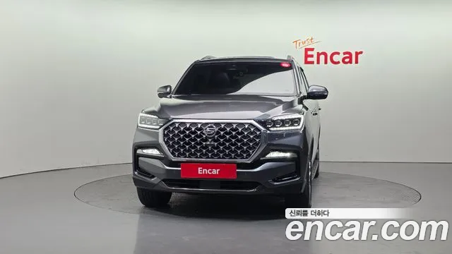 SsangYong Rexton 2022 thumb 4