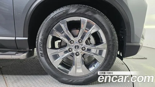 SsangYong Rexton 2022 thumb 6