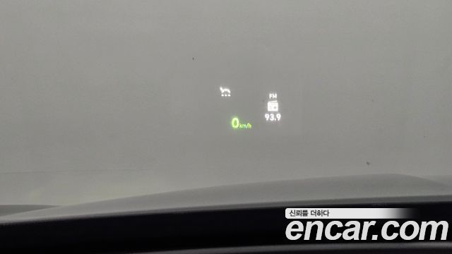 Genesis G90 2019 thumb 8