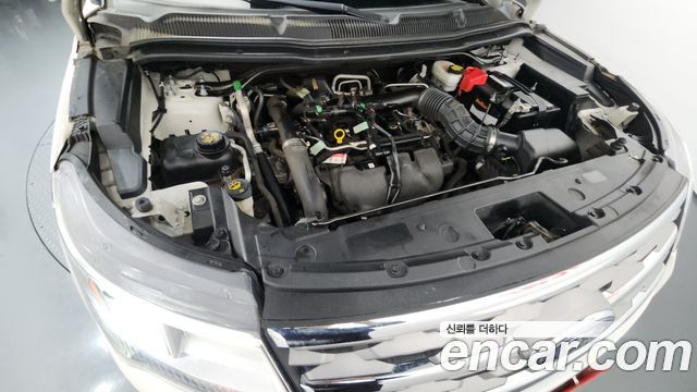 Ford Explorer 2019 thumb 10