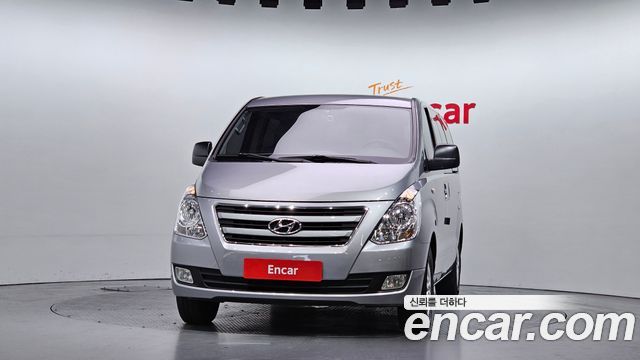Hyundai Starex 2015 thumb 4
