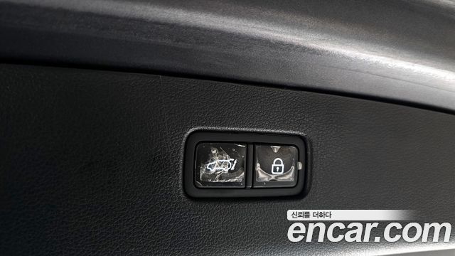 Genesis GV80 2020 thumb 11