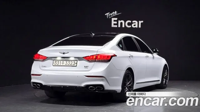 Hyundai Genesis 2014 thumb 3