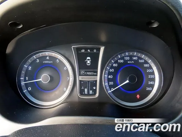 Hyundai Grandeur 2016 thumb 9