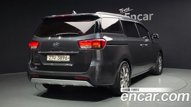 Kia Carnival 2014 thumb 3