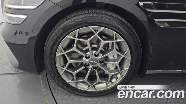 Genesis G80 2022 thumb 6