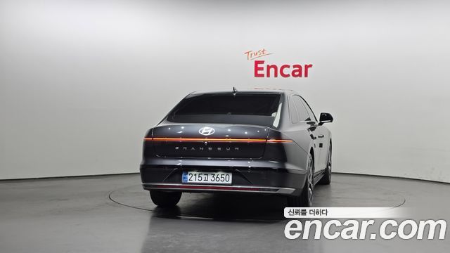 Hyundai Grandeur 2023 thumb 4