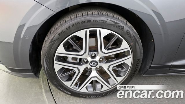 Hyundai Grandeur 2023 thumb 5