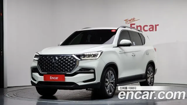 SsangYong Rexton 2023 thumb 2
