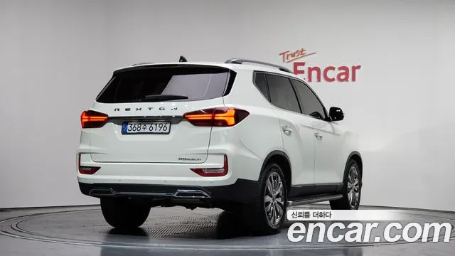 SsangYong Rexton 2023 thumb 3