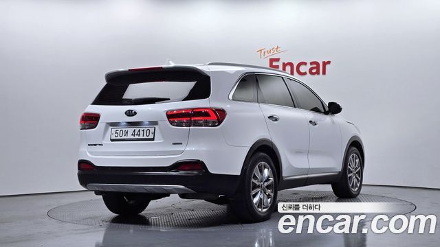 Kia Sorento 2015 thumb 3
