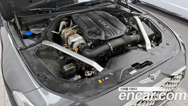 Genesis G70 2018 thumb 6