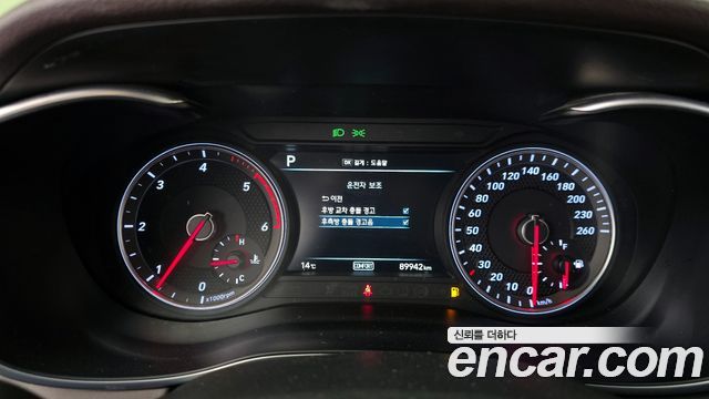 Genesis G70 2018 thumb 8