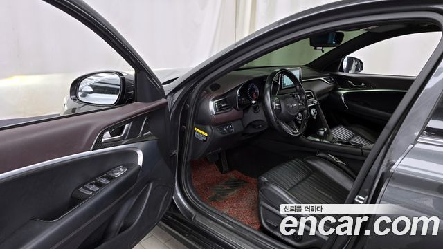 Genesis G70 2018 thumb 10