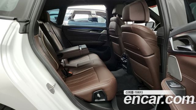 BMW 3 серии GT 2023 thumb 7