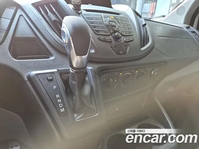 Ford Transit 2017 thumb 9