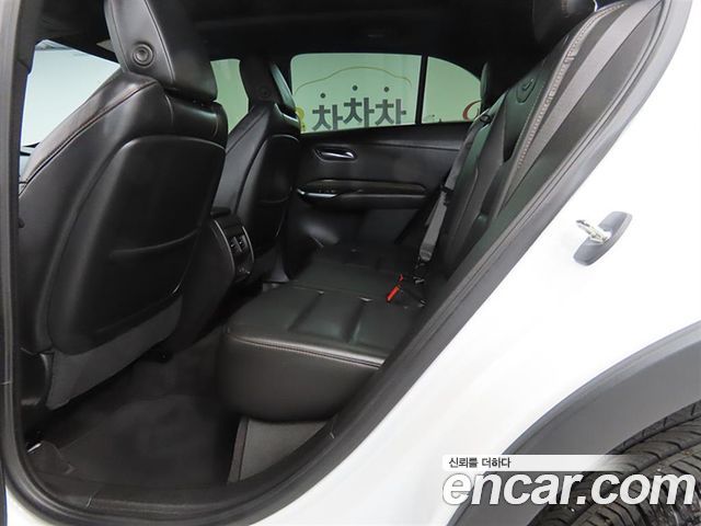 Cadillac XT4 2023 thumb 8