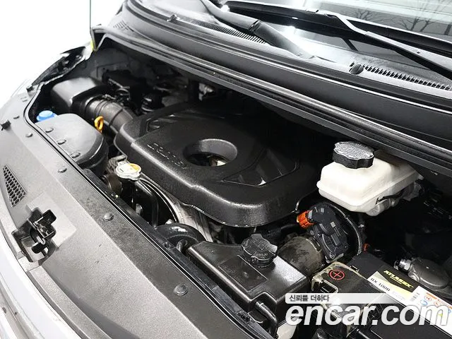 Hyundai Starex 2017 thumb 12